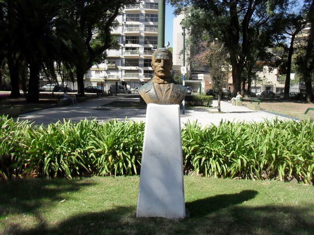 PLAZA EJERCITO DE LOS ANDES